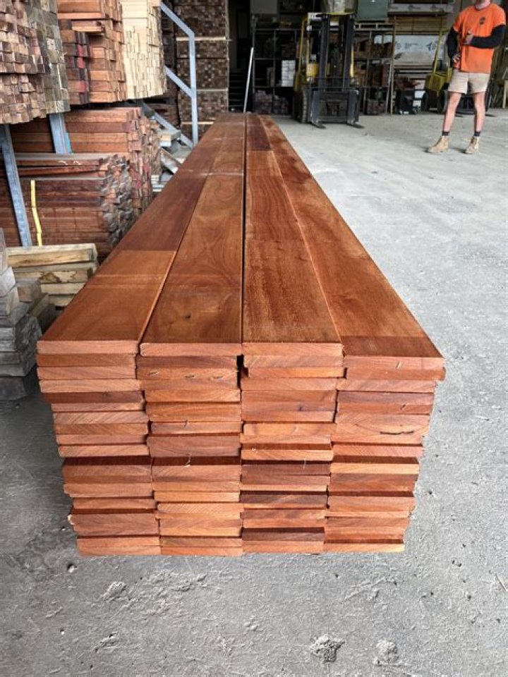 karri timber