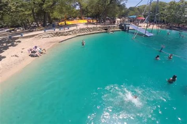 lakes in dallas
