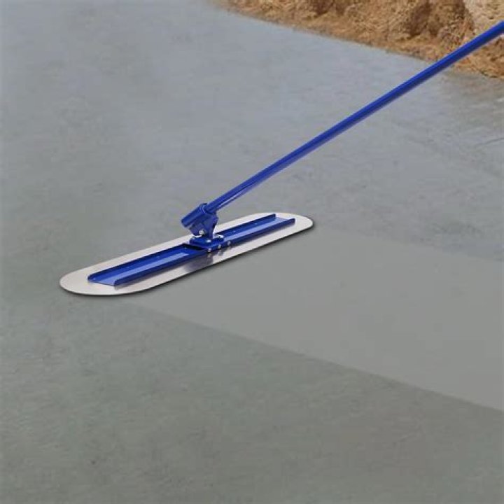 magnesium trowel