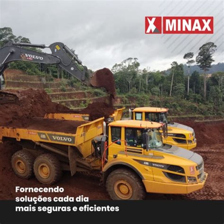 minax