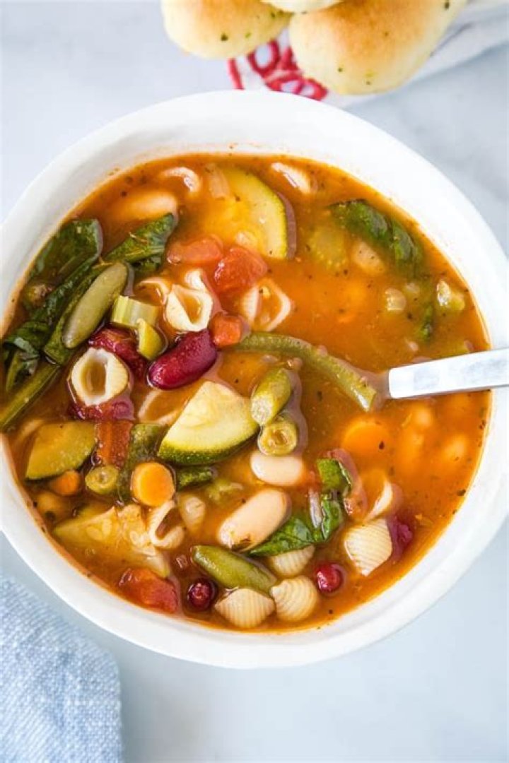 minestrone soup olive garden calories