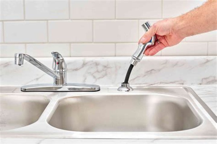 moen sink sprayer