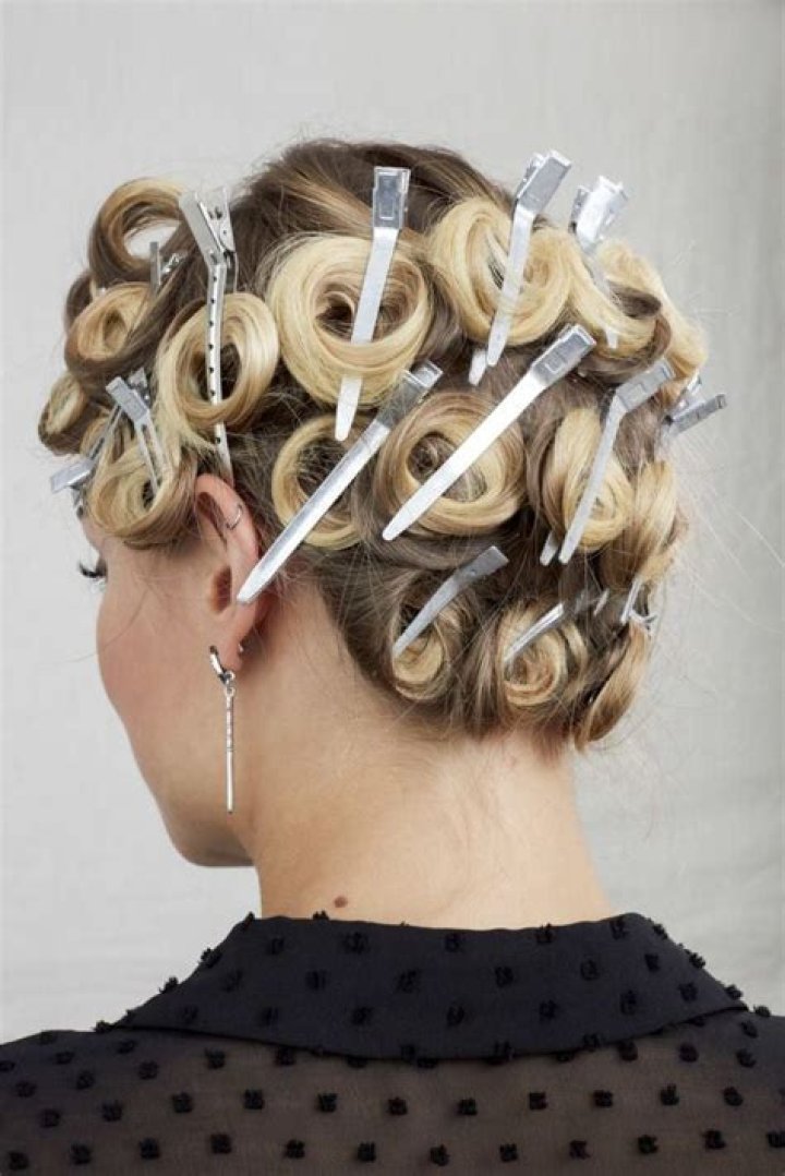 pin curls