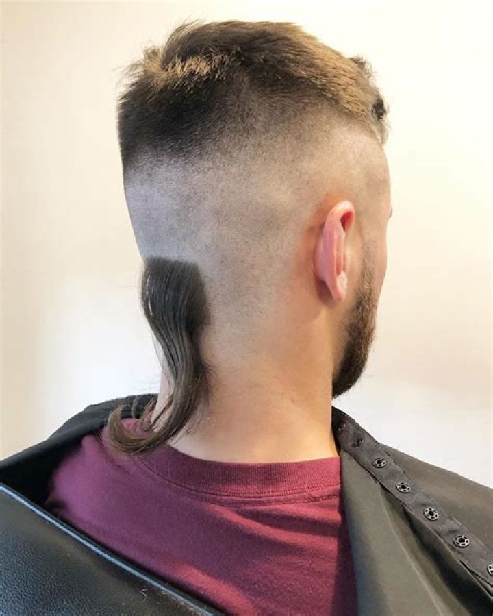 rat tail haircut