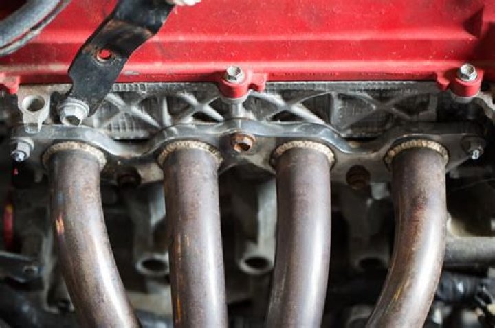 seal exhaust manifold leak