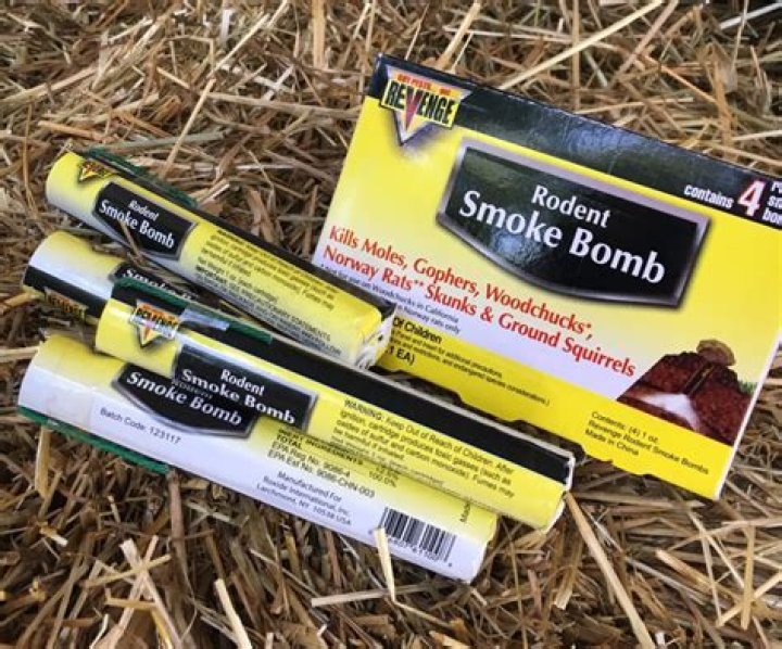 smoke bombs for moles
