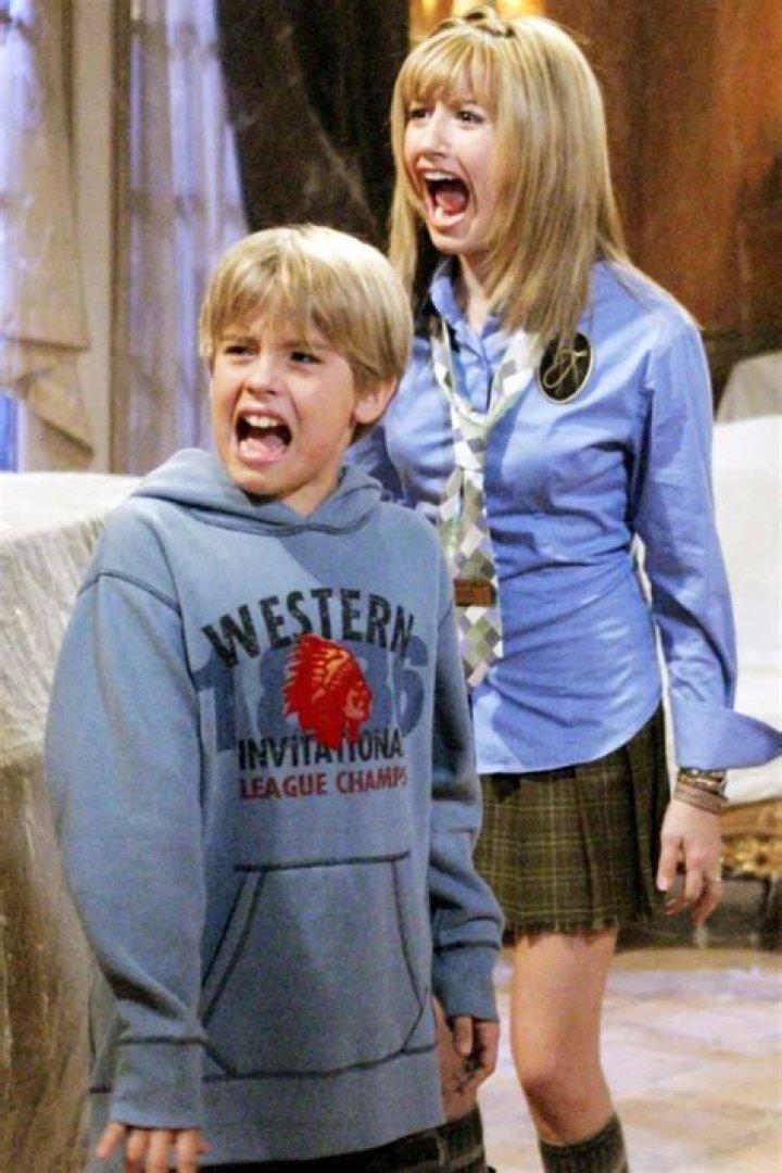 suite life on deck halloween episode