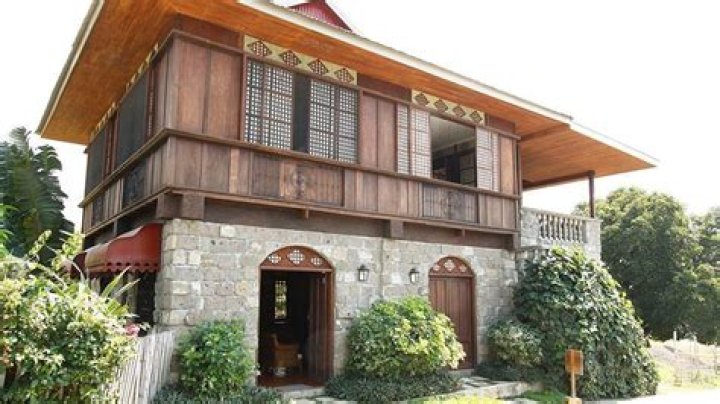 traditional filipino house