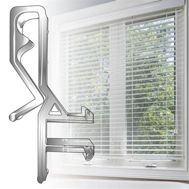 valance clips