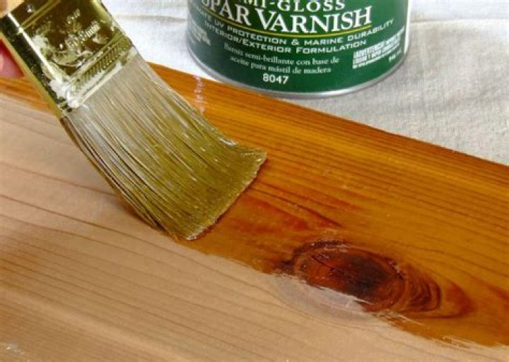 varnishing in door is calculated in
