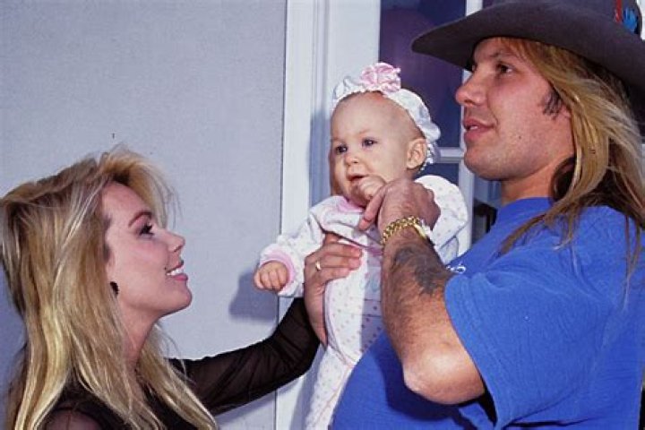 vince neil daughter