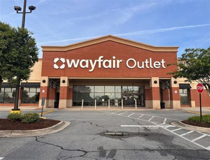 wayfair outlet
