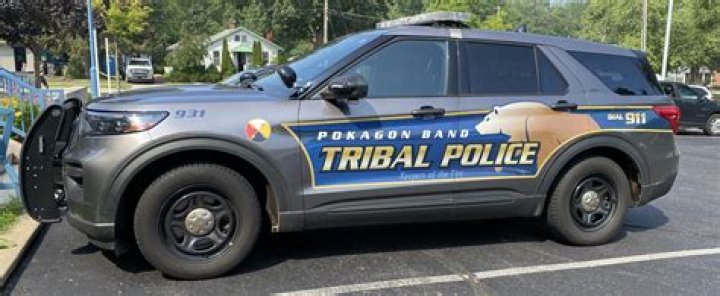 What authority do tribal police have