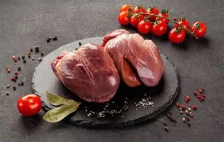 what does beef heart taste like