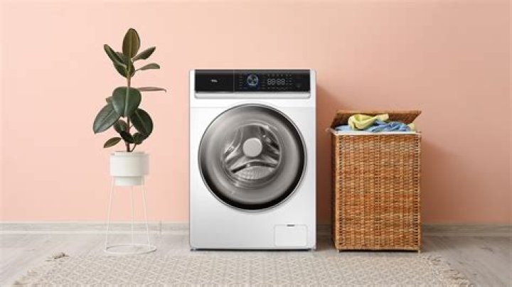 What does colorfast mean on a washing machine