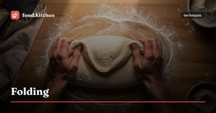what does fold mean in baking