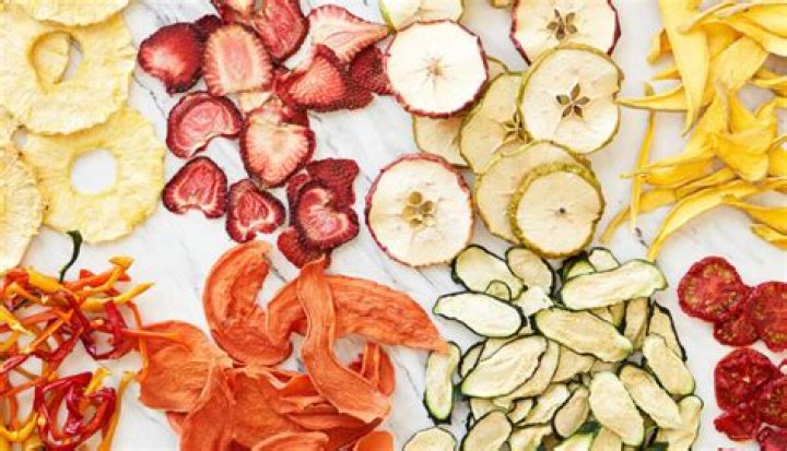 what is the advantage of dehydrating fruits and vegetables