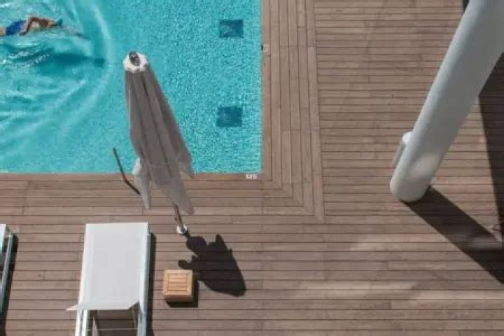 What is the best material for a pool deck