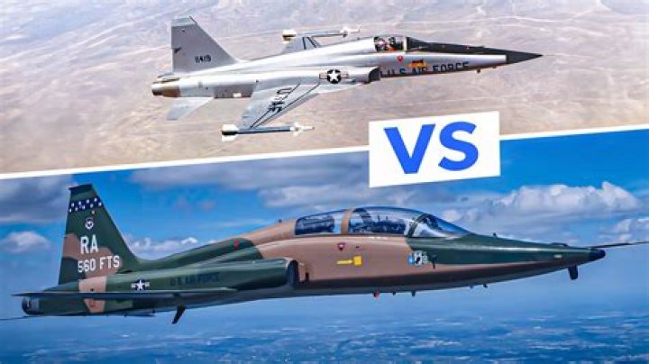 What Jet replaced the F5?