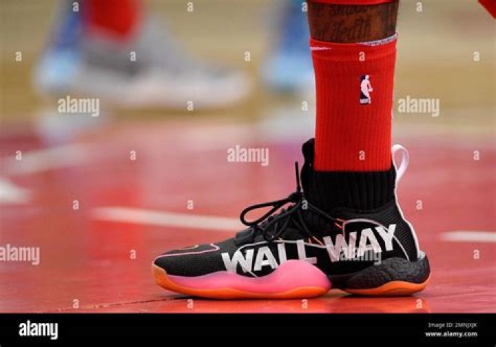 What shoe does John Wall wear