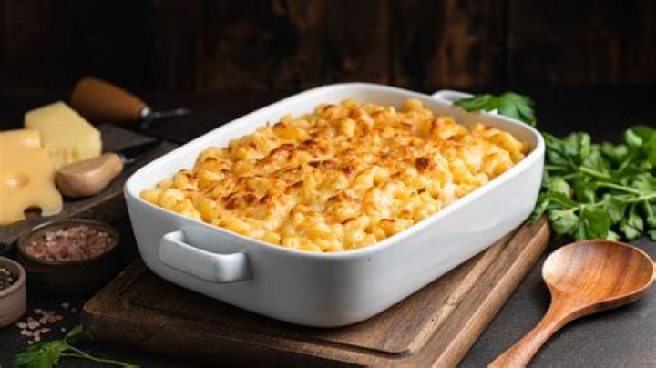 When was macaroni pasta invented?