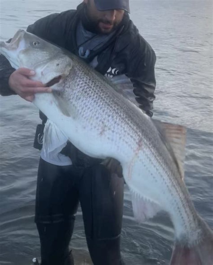 Where can I go fishing on the beach in Exmouth?