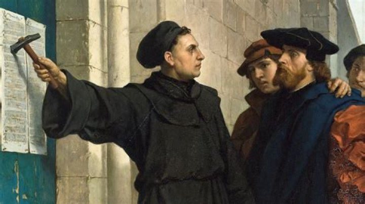 Where did Martin Luther nail the 95 theses