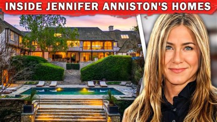 Where is Jennifer Anistons house