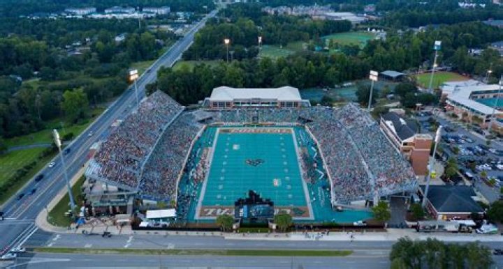 where is the belk bowl being played
