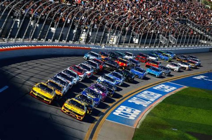 Where is the Nascar track in California